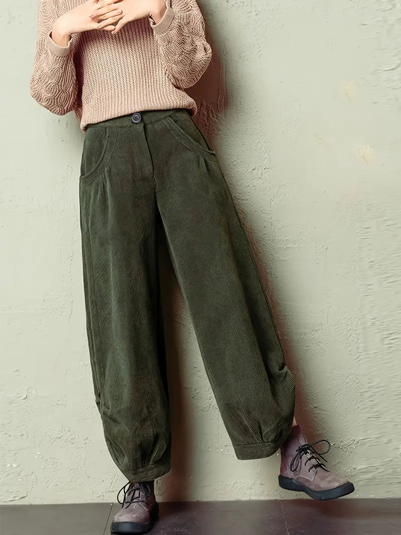 Sierra | Pleated Corduroy Pant