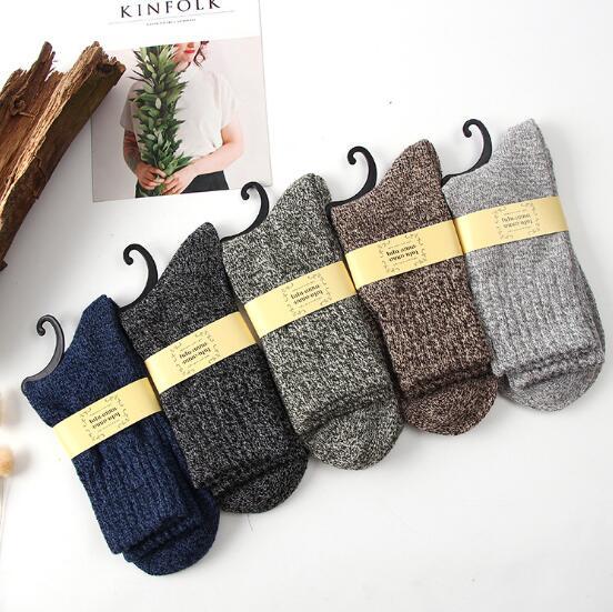 Woolly Winter Socks - Comfortable and warm thermal socks for men and women, designed for breathability and coziness during cold weather. - 2