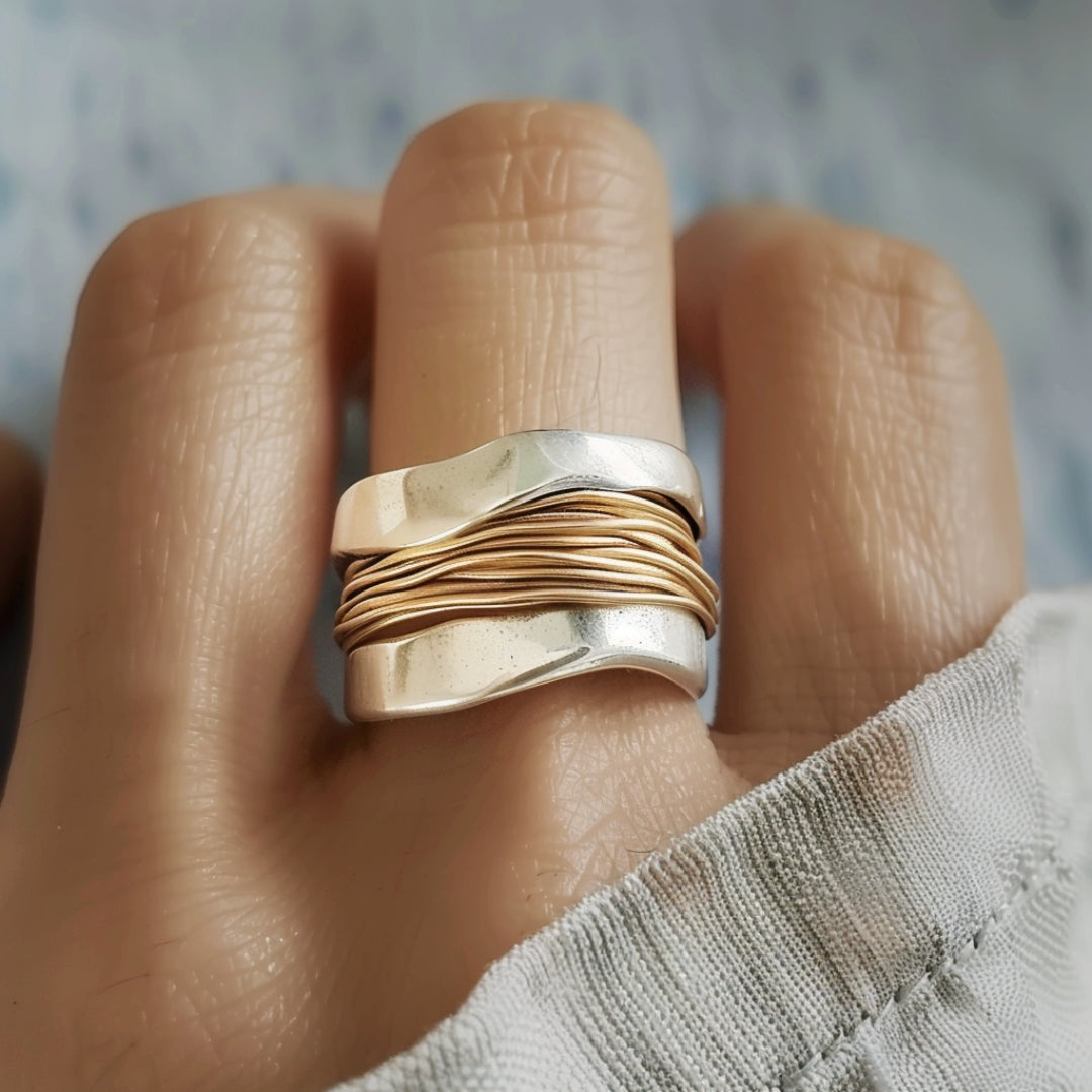 Lucent | whisper of Gold – Gold-Plated Ring