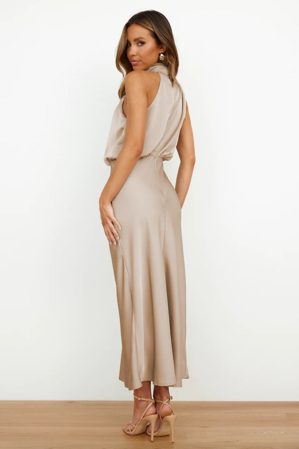 Ivy | Long Satin Dress with Halter Neckline