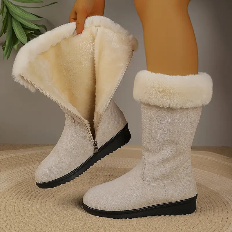 Caro Winter Boots featuring a soft wool lining and a lightweight design, perfect for stylish and comfortable winter wear. - 2