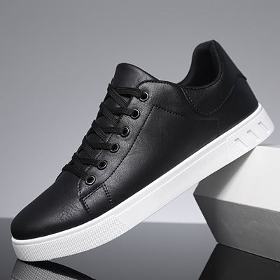 Maxi | Stylish all-season sneakers for men
