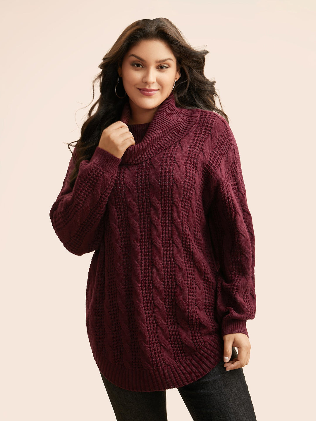 Cozy Tula pullover featuring a stylish cable knit design, turtleneck, and relaxed fit, perfect for layering in cooler weather. - 3