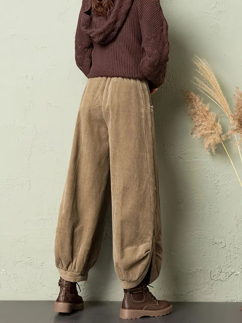 Sierra | Pleated Corduroy Pant