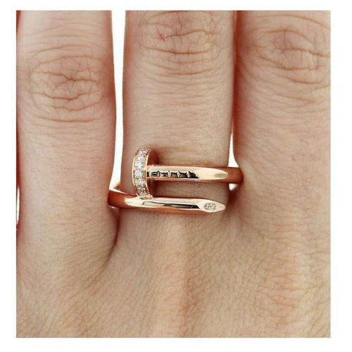 Handcrafted Rosa Ring made of gold-plated stainless steel, featuring a delicate floral design perfect for elegant occasions. - 1