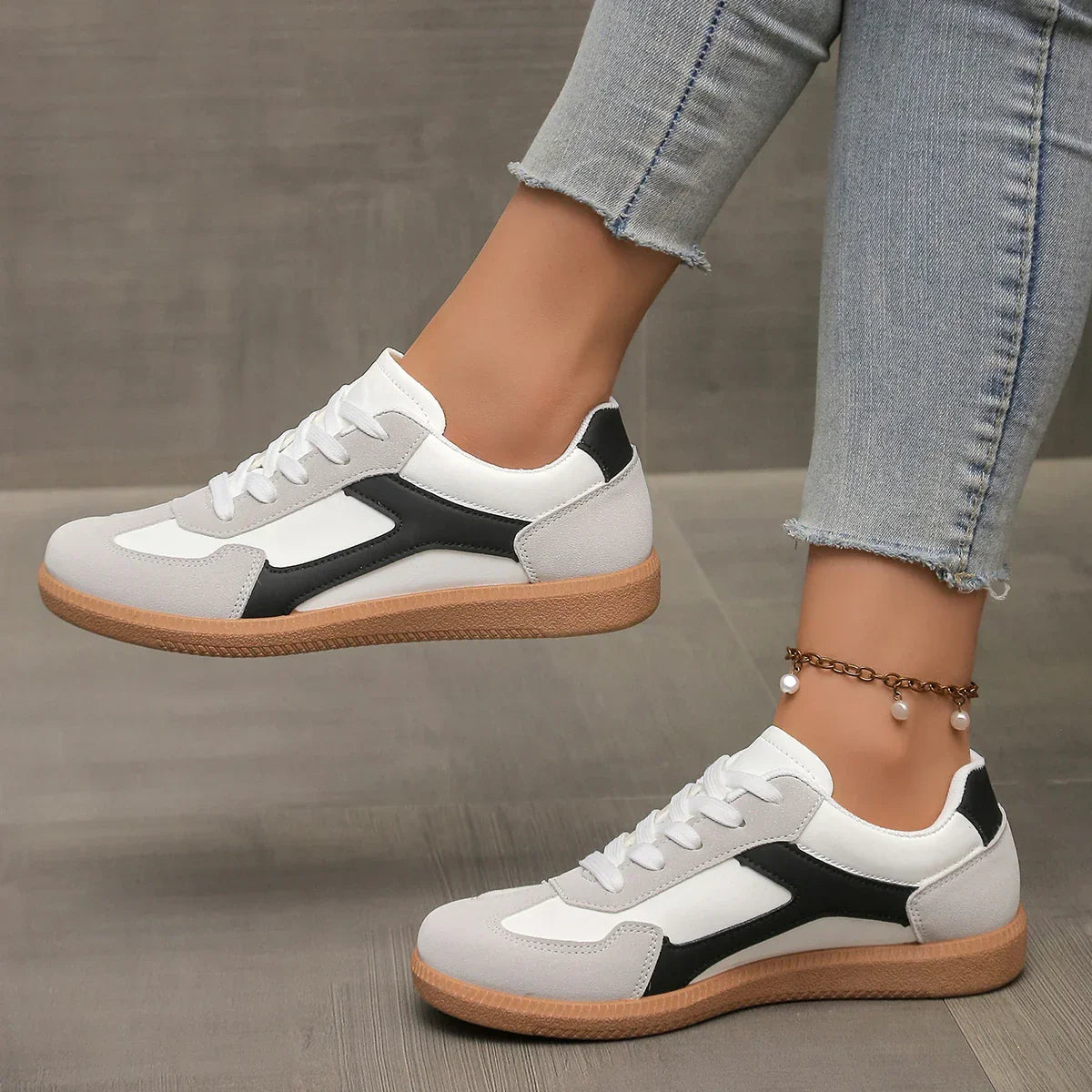 Livia Sneakers