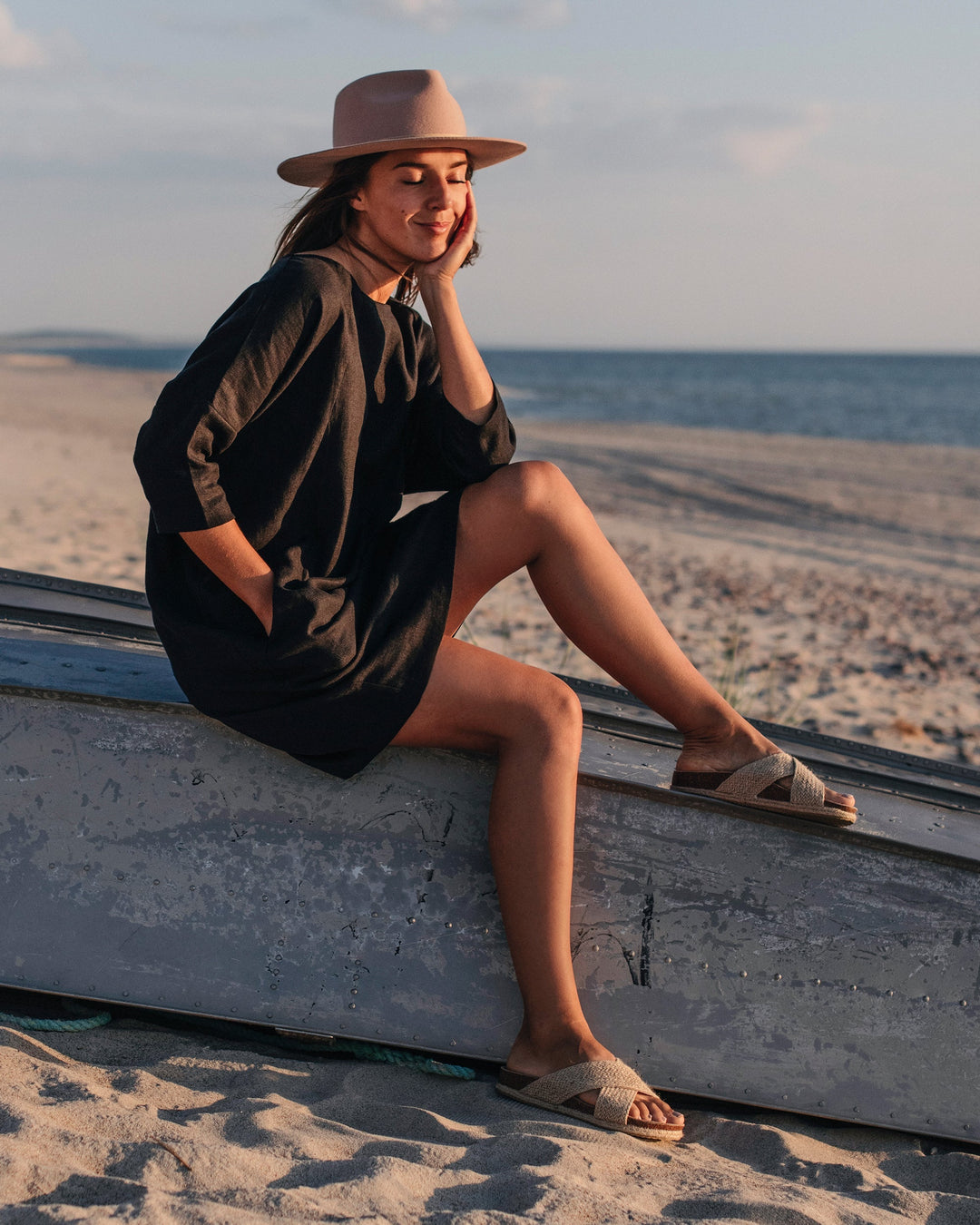 Ava Women's Dress | Relaxed Fit Linen, Knee-Length Summer Dress 3