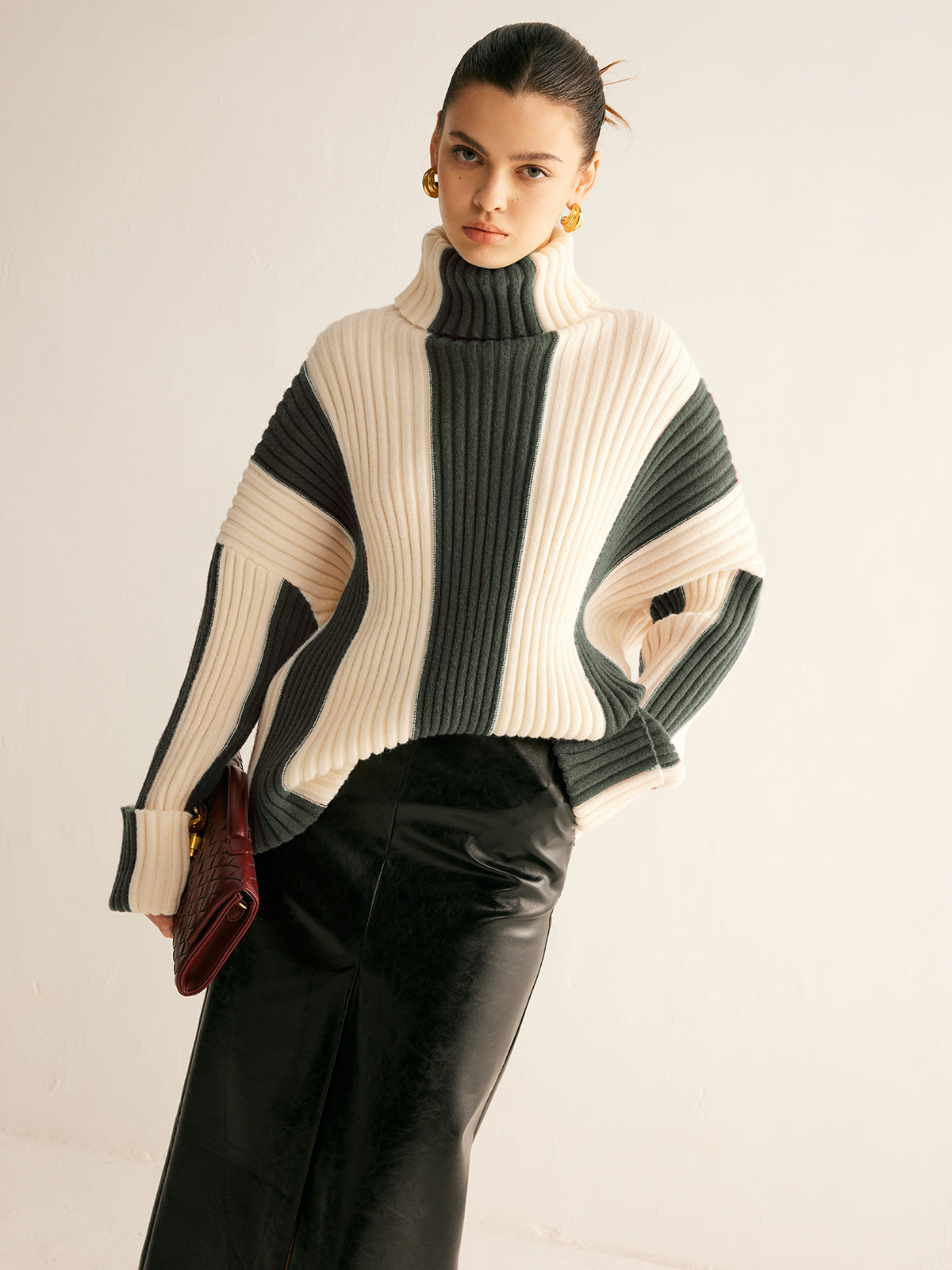 Nikki | Ribbed Color Block Turtleneck Sweater