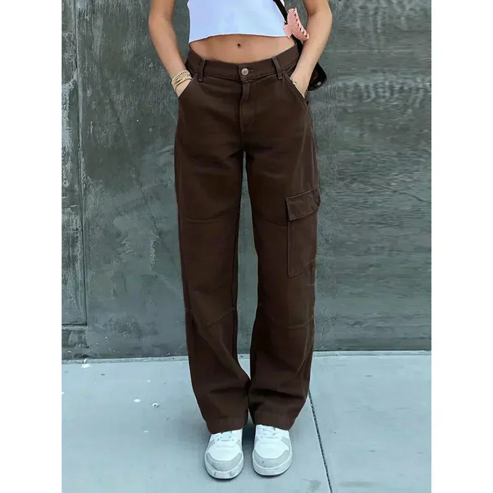 Quinn Cargo Pants in a relaxed fit, featuring a stylish design perfect for effortless chic outfits.

 - 4