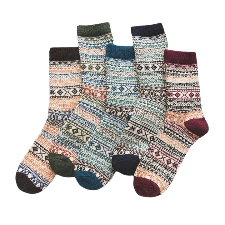 Colorful retro sheep wool socks featuring a thick design, perfect for keeping your feet warm during winter. - 2