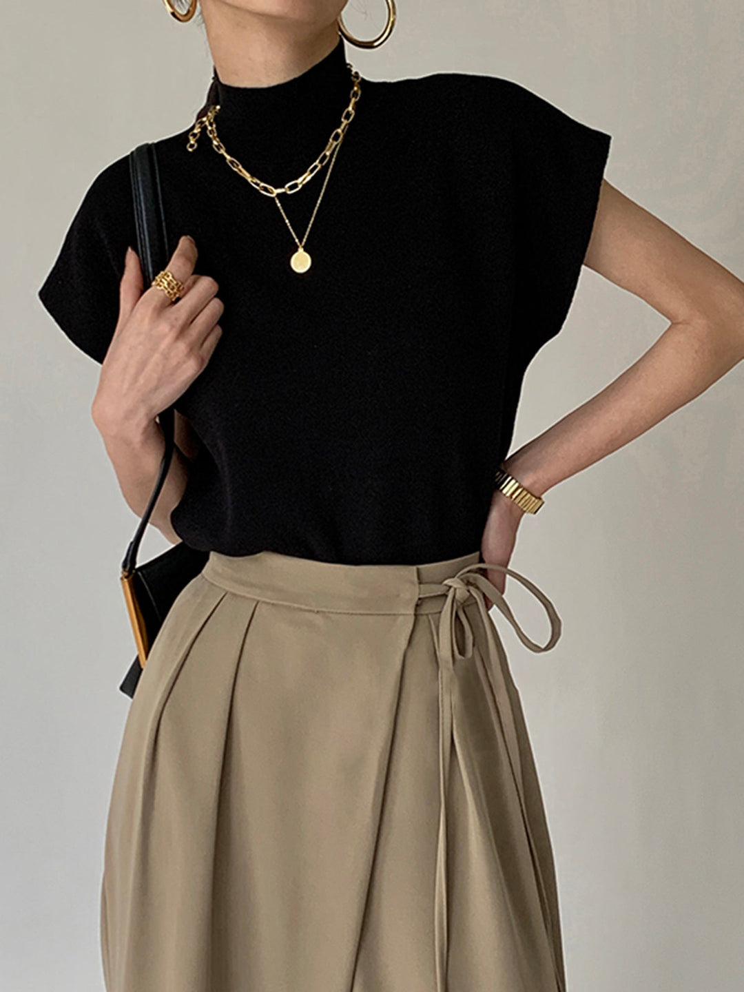 Luxe Knitted Vest | Pullover, Regular Fit, Women’s Sweater Vest 0