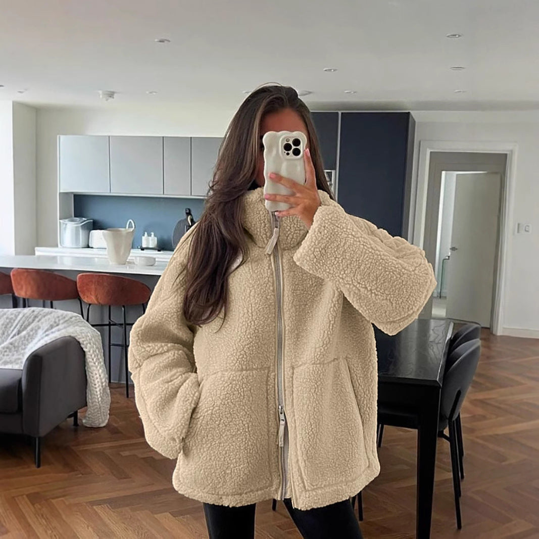 Aven Teddy Coat in a modern silhouette, featuring ultra-soft fabric and stylish design perfect for winter wear. - 1