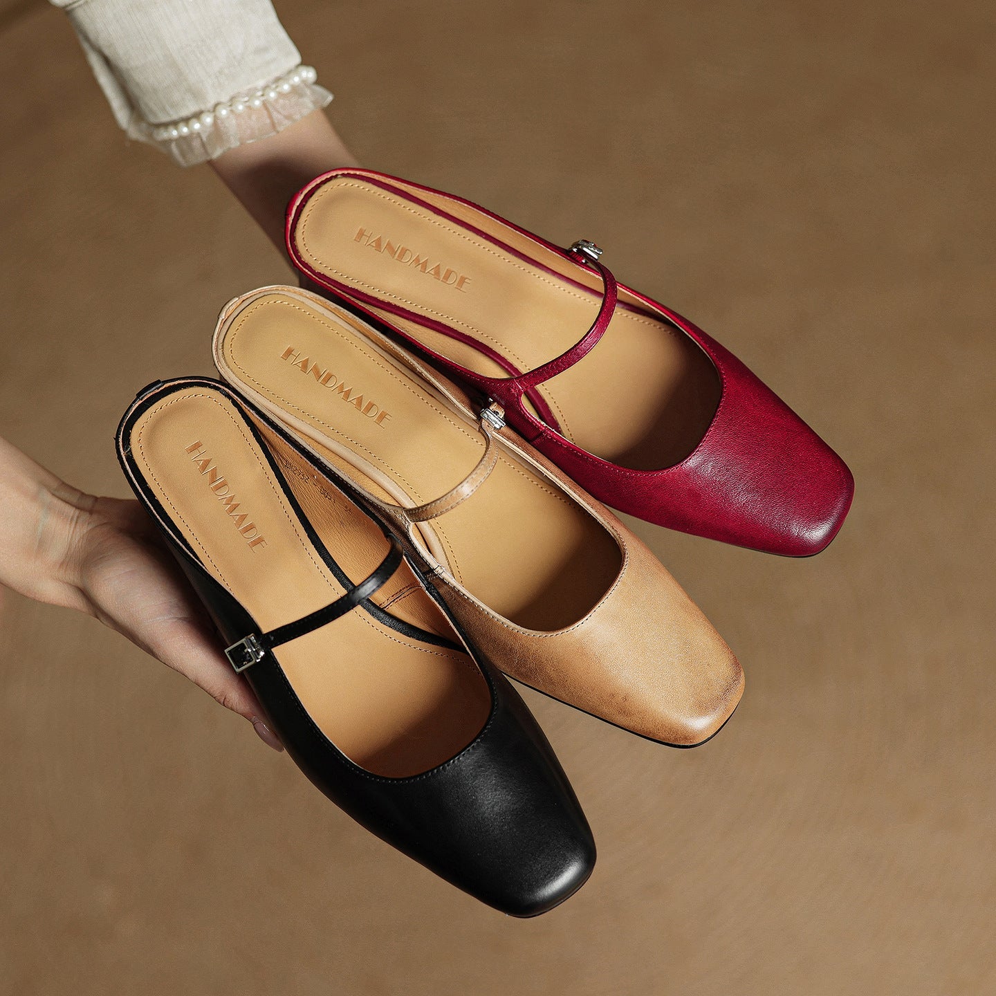 Meyra | Leather Mules
