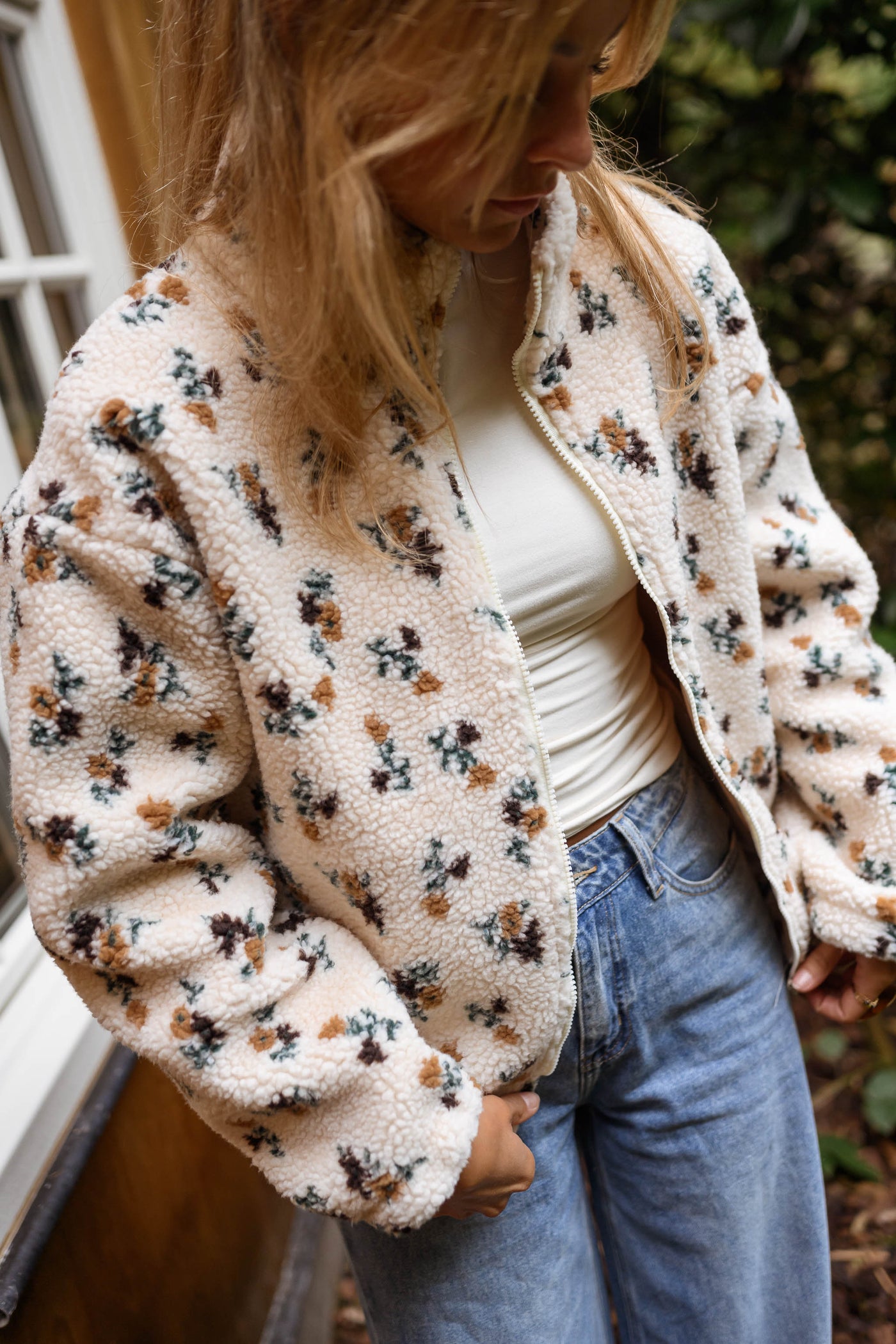 Alice Fleece | Ecru Floral