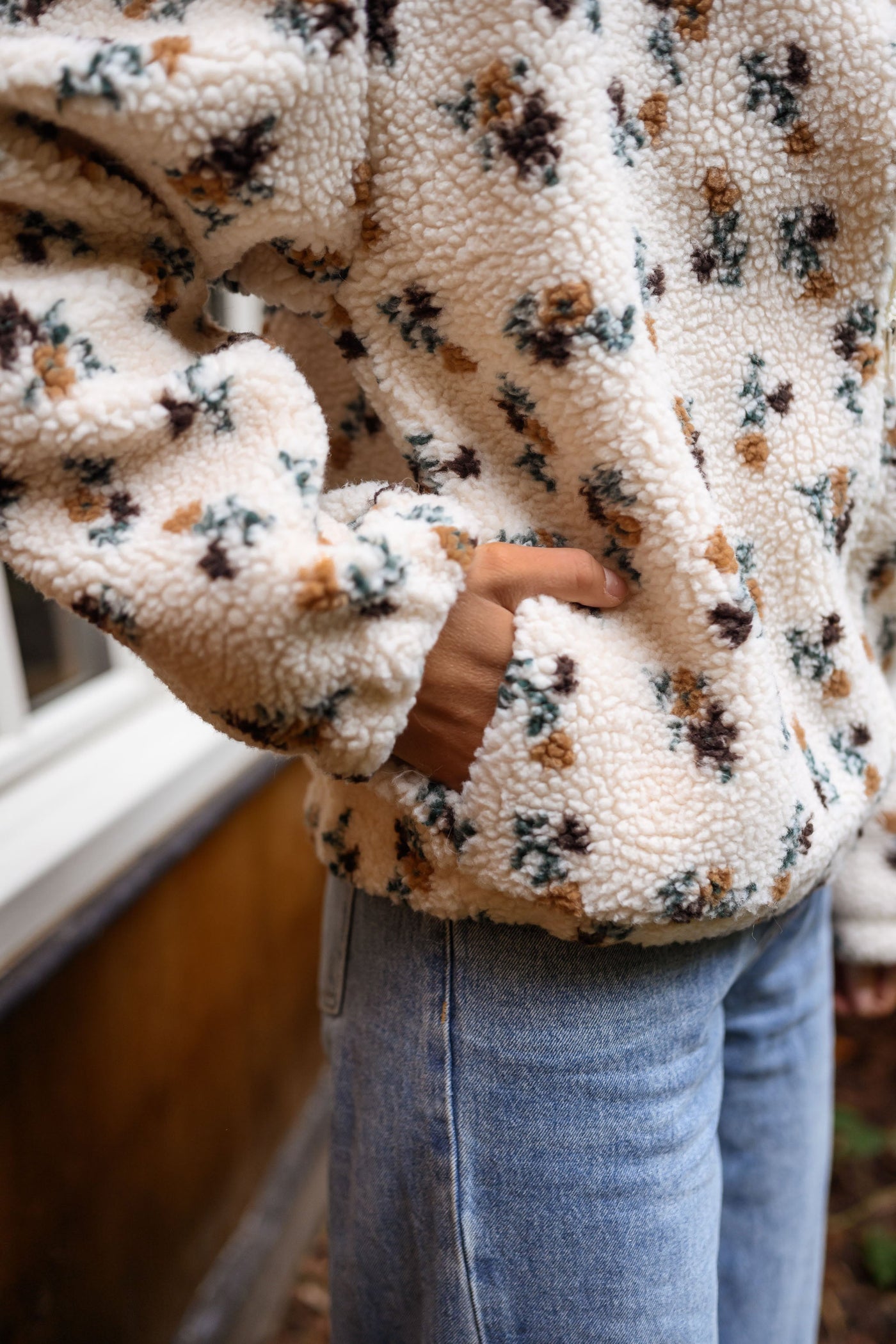 Alice Fleece | Ecru Floral