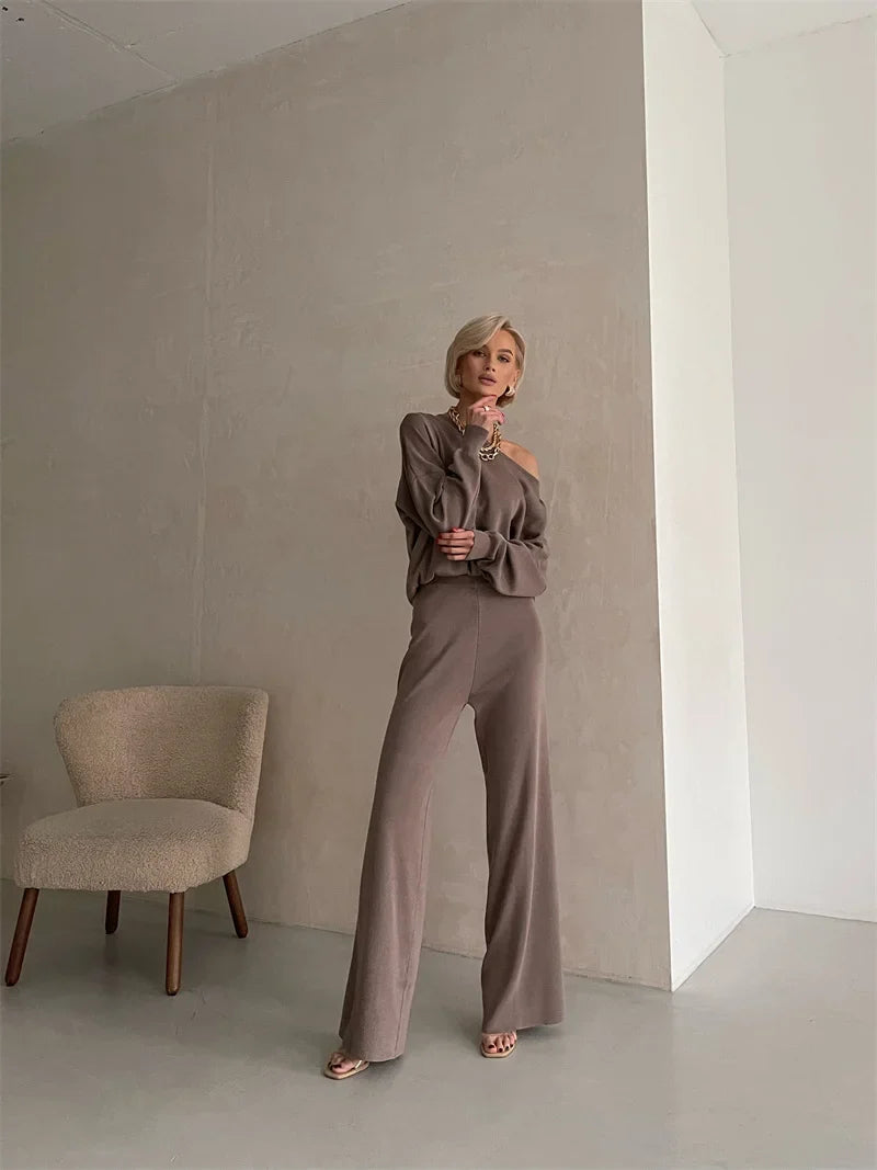 Luxe Eleganza Loungewear Set featuring an ultra-soft knit fabric and stylish off-shoulder design, perfect for comfort and relaxation at home - 9