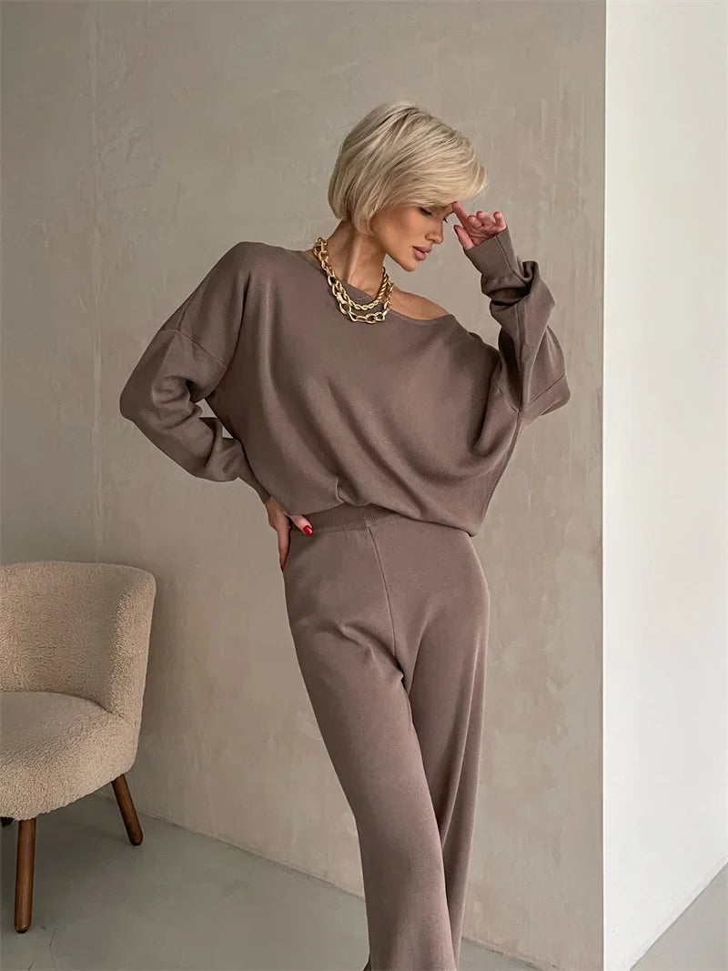 Luxe Eleganza Loungewear Set featuring an ultra-soft knit fabric and stylish off-shoulder design, perfect for comfort and relaxation at home - 5