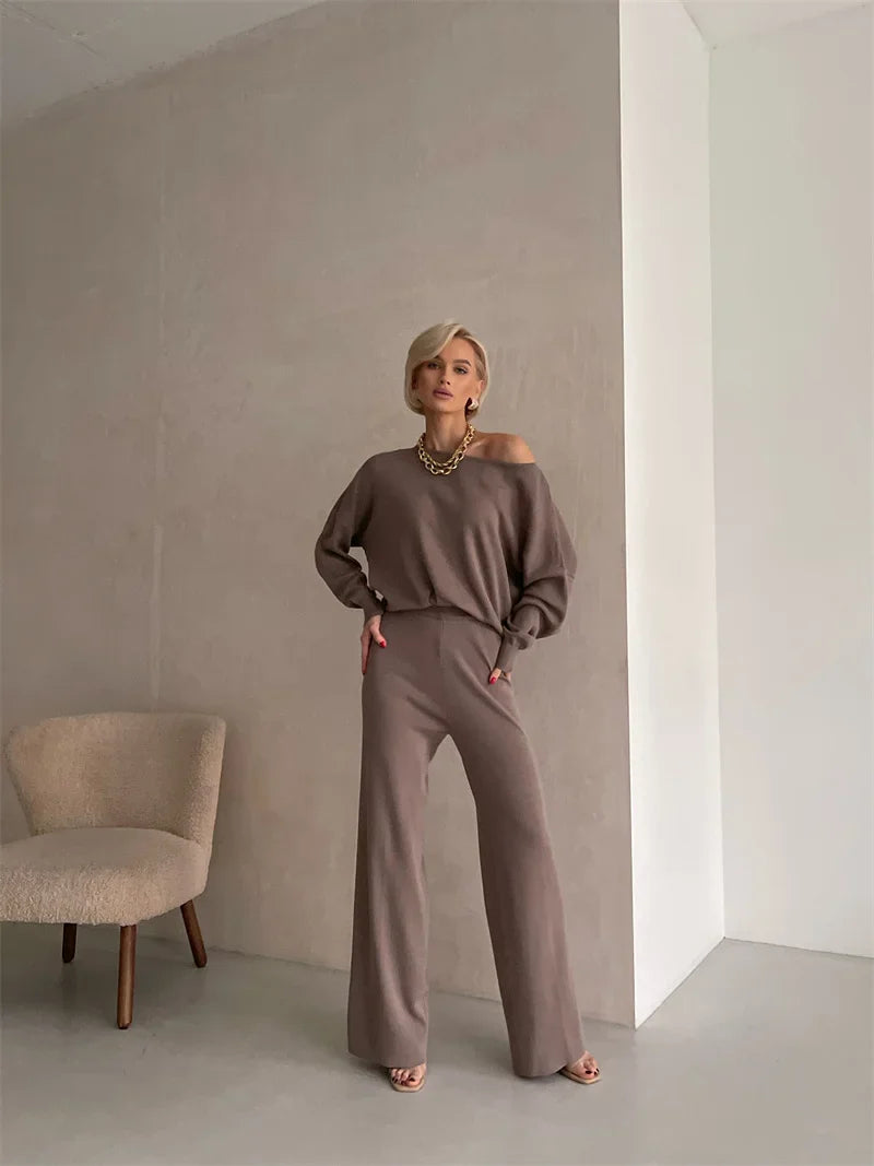 Luxe Eleganza Loungewear Set featuring an ultra-soft knit fabric and stylish off-shoulder design, perfect for comfort and relaxation at home - 7