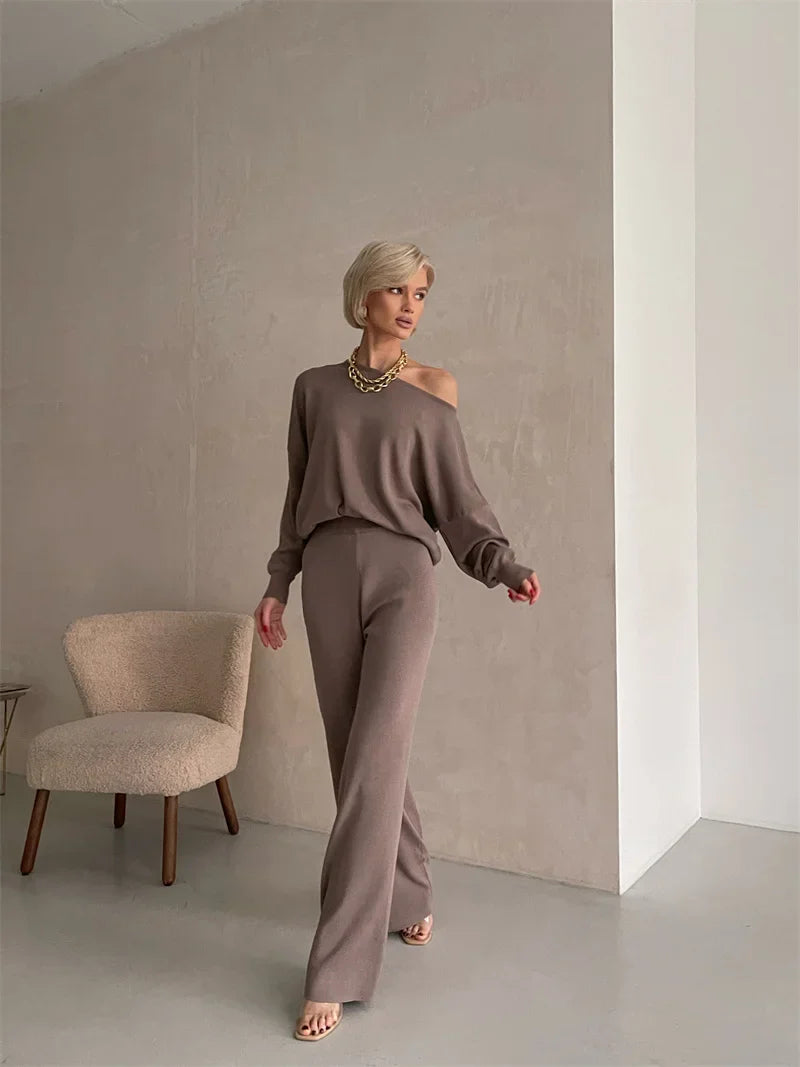 Luxe Eleganza Loungewear Set featuring an ultra-soft knit fabric and stylish off-shoulder design, perfect for comfort and relaxation at home - 8
