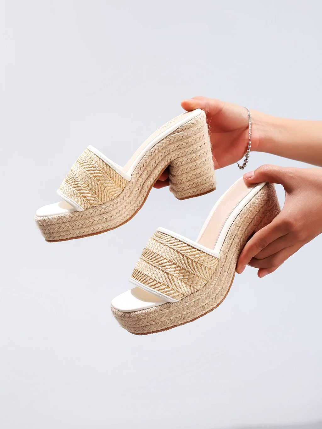Célie | Natural Woven Heels