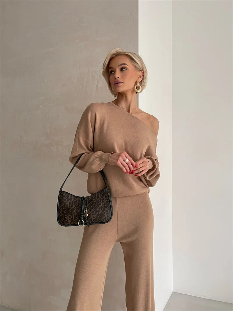 Luxe Eleganza Loungewear Set featuring an ultra-soft knit fabric and stylish off-shoulder design, perfect for comfort and relaxation at home - 16