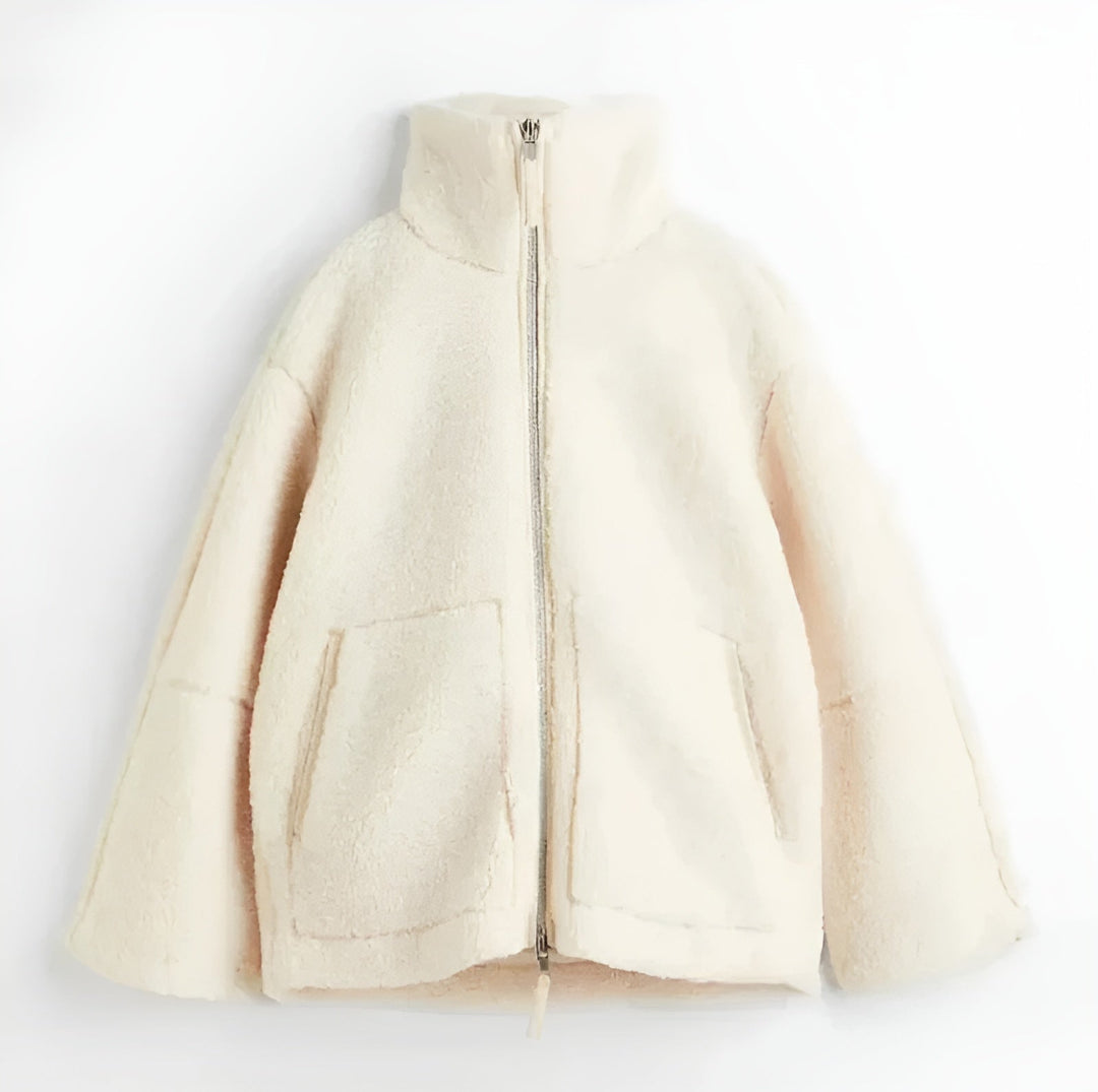 Aven Teddy Coat in a modern silhouette, featuring ultra-soft fabric and stylish design perfect for winter wear. - 7