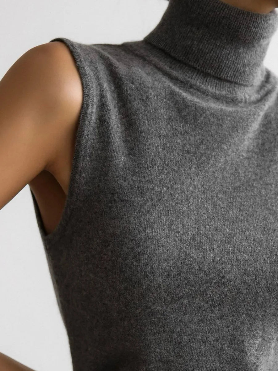 Marenton | High-Neck Vest