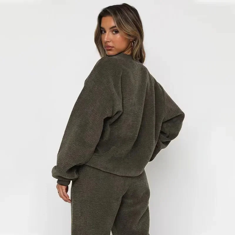 Cora Corduroy Sweatset featuring a soft, relaxed fit in a stylish design, perfect for cozy casual wear. - 5