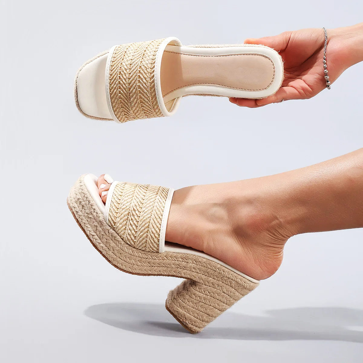 Célie | Natural Woven Heels