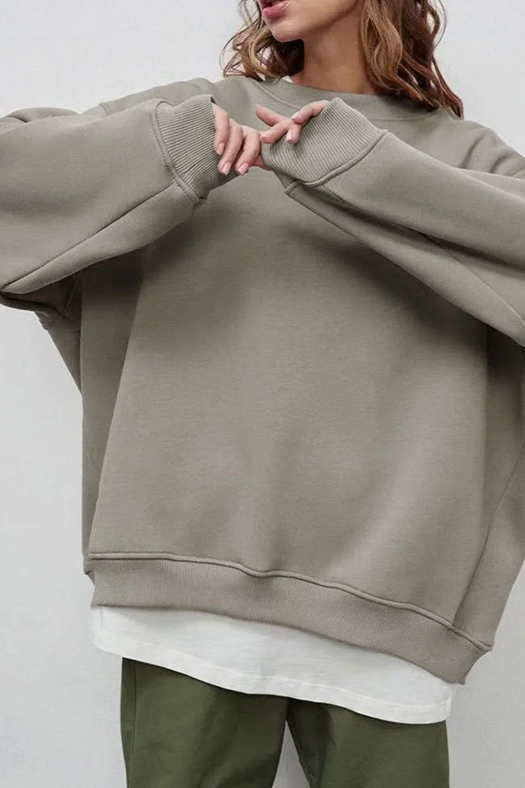 Lola | Oversize sweatshirt with crew neckline