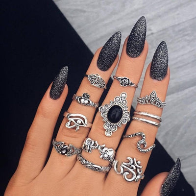 Alisa™ | Unique handmade silver rings