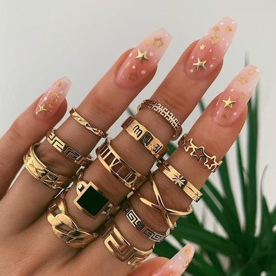 Alisa™ | Unique handmade silver rings