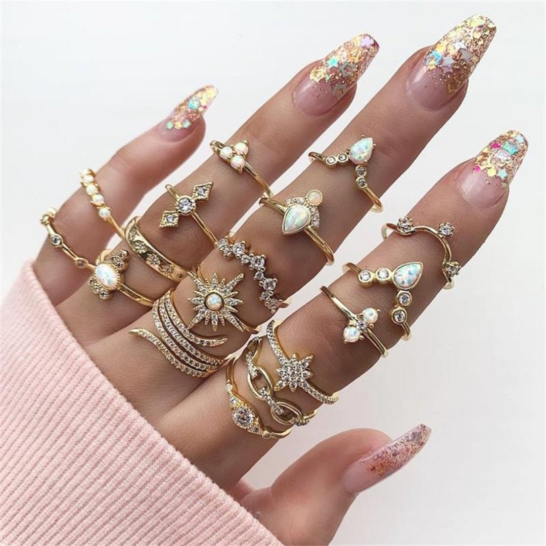 Alisa™ | Unique handmade silver rings