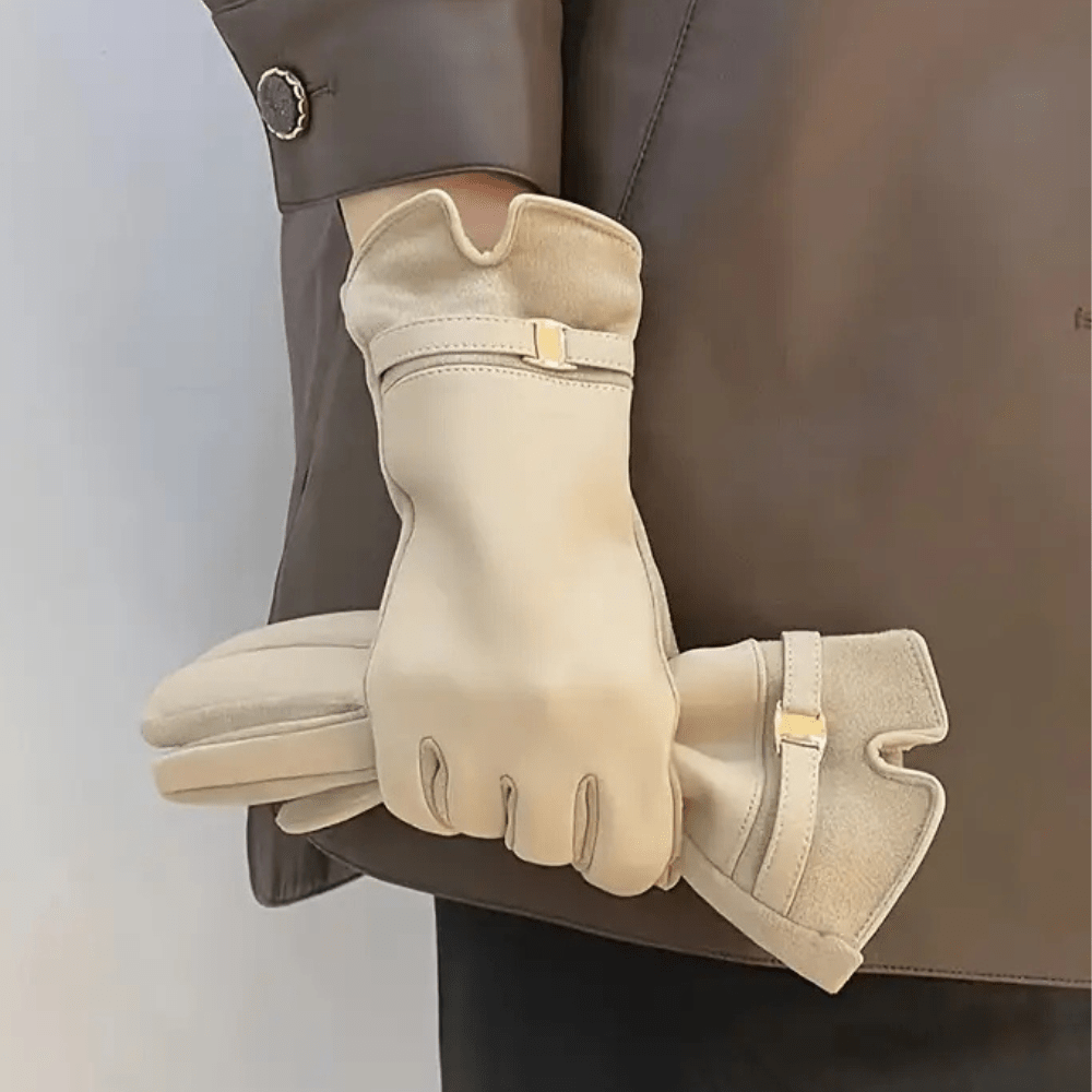 Leather look gloves for winter
