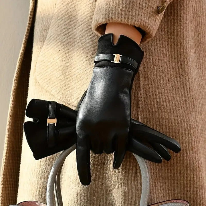 Leather look gloves for winter