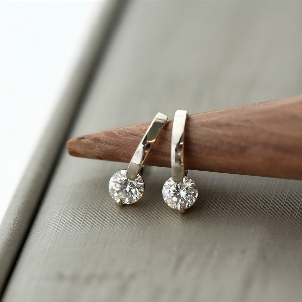 Elodie| Elegant Stud Earrings