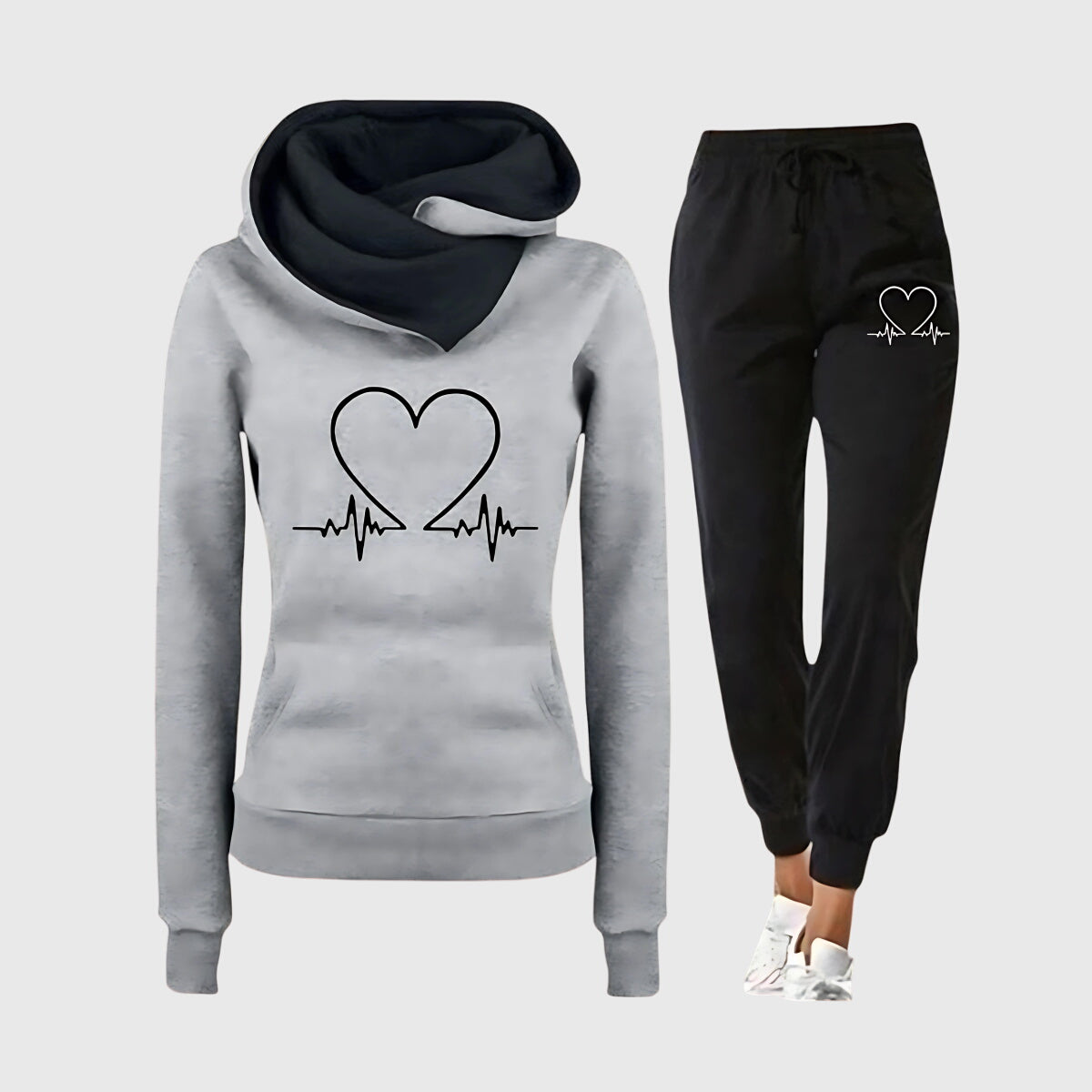 HEARTBEAT | COMFORTABLE TRACKSUIT