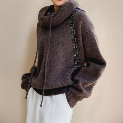 Elvire | Cozy Hooded Pullover Style