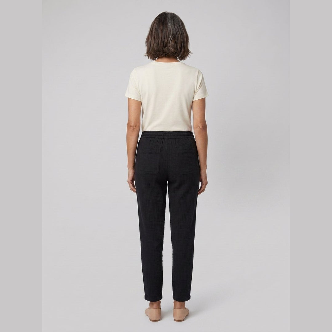 Dara black tapered pants back view