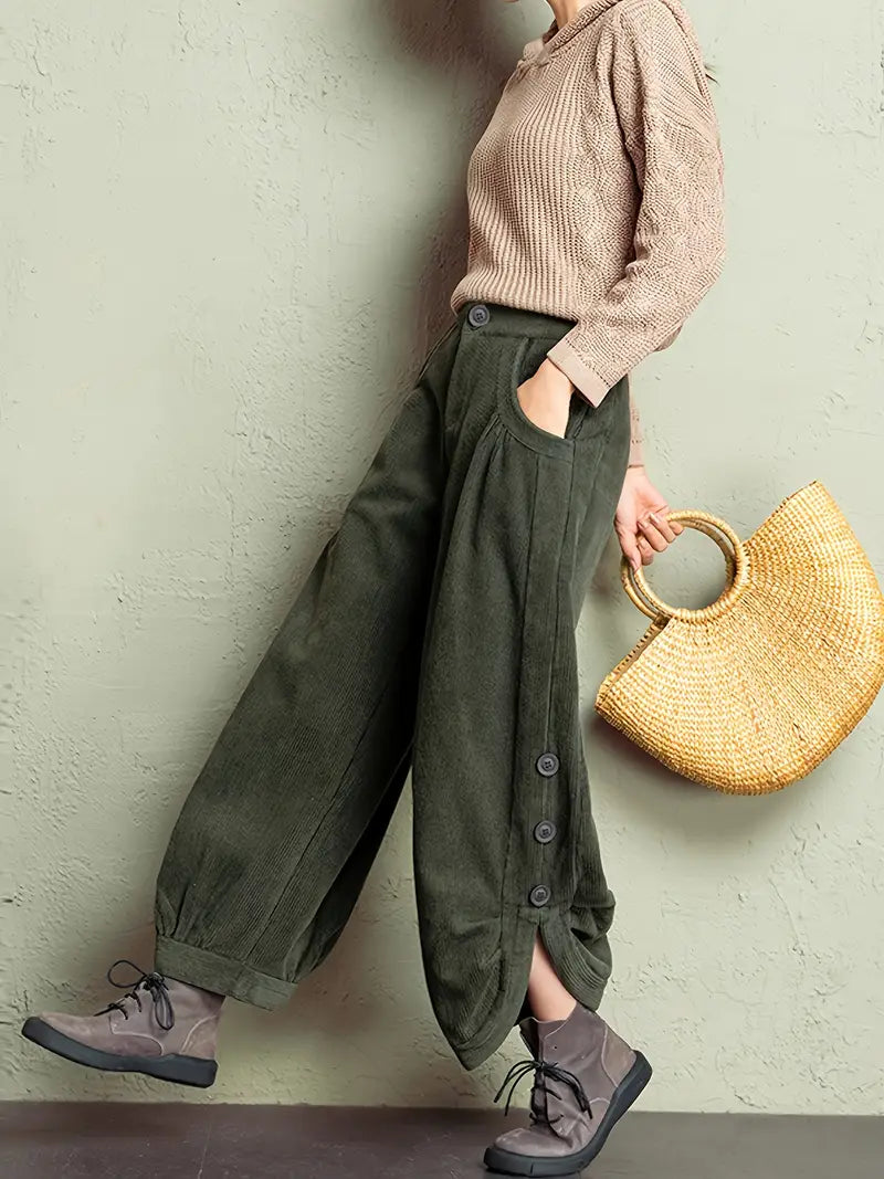 Sierra | Pleated Corduroy Pant