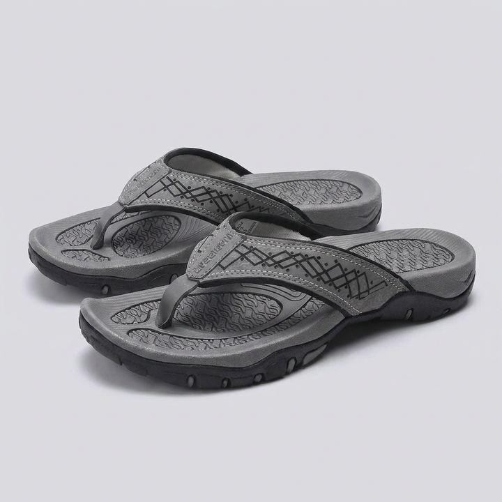 Maverick flip flops gray