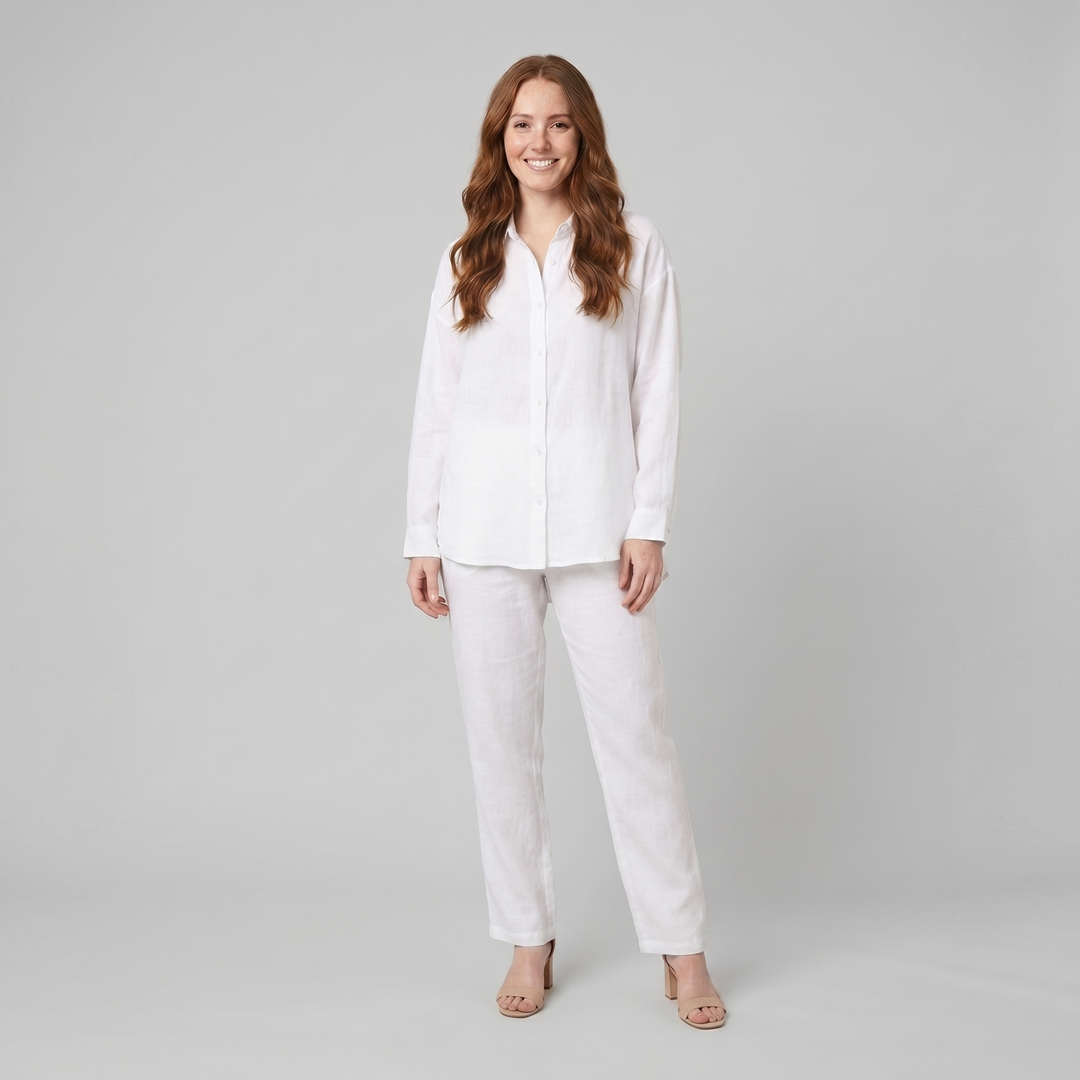 Dani blouse - model full length