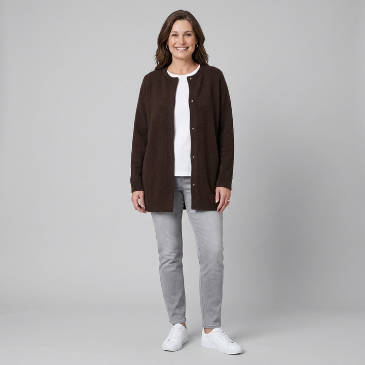 Rivelle knit cardigan brown front on model