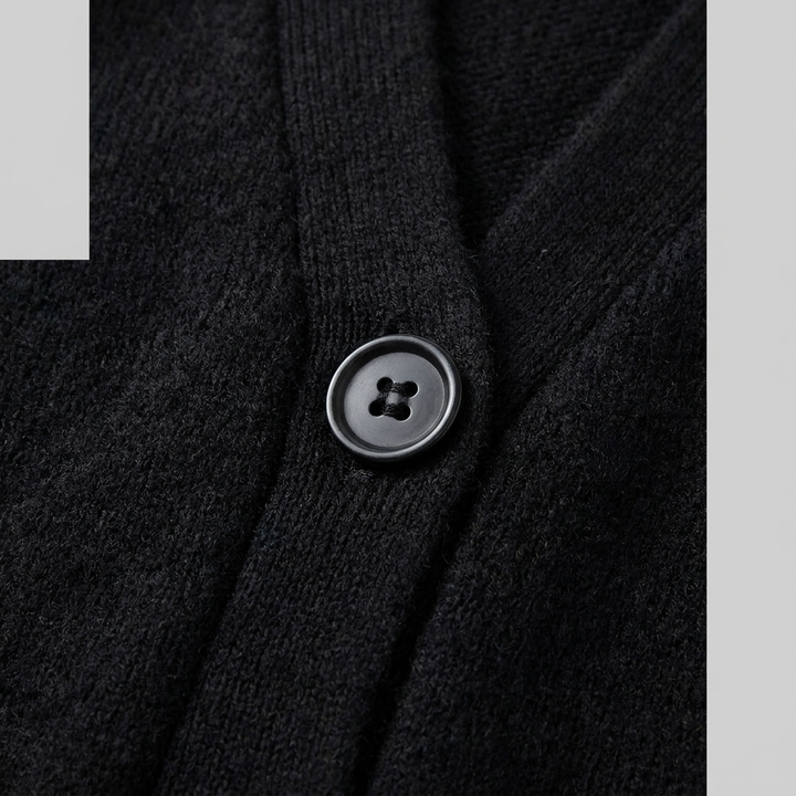 Sable cardigan detail