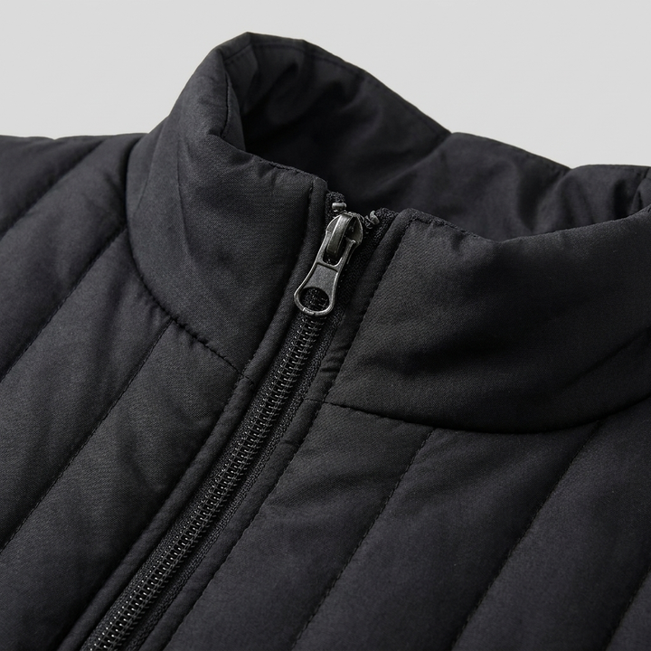 Wynna vest detail