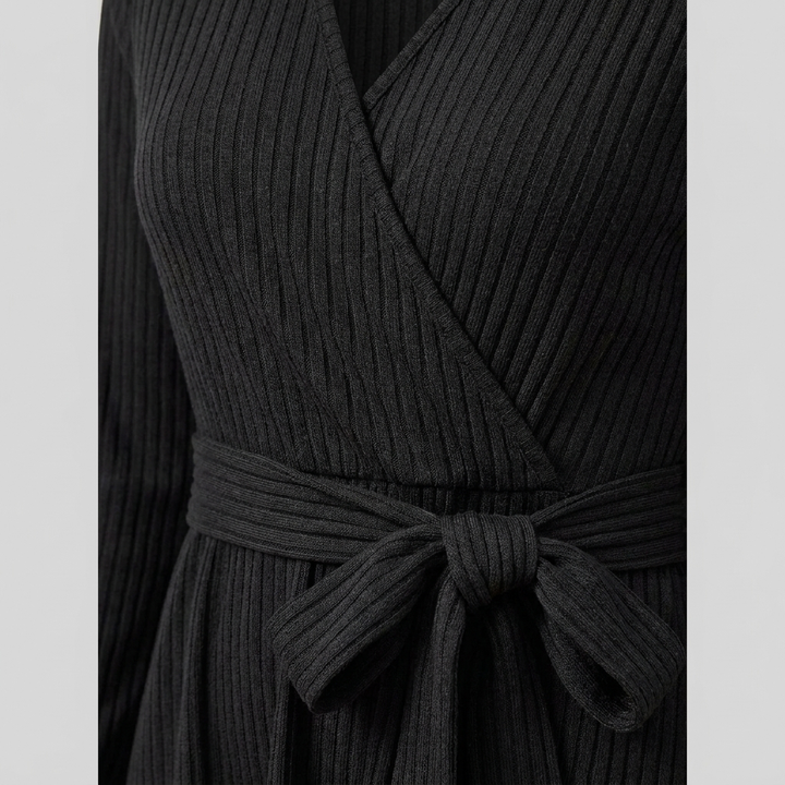 Wynne dress detail