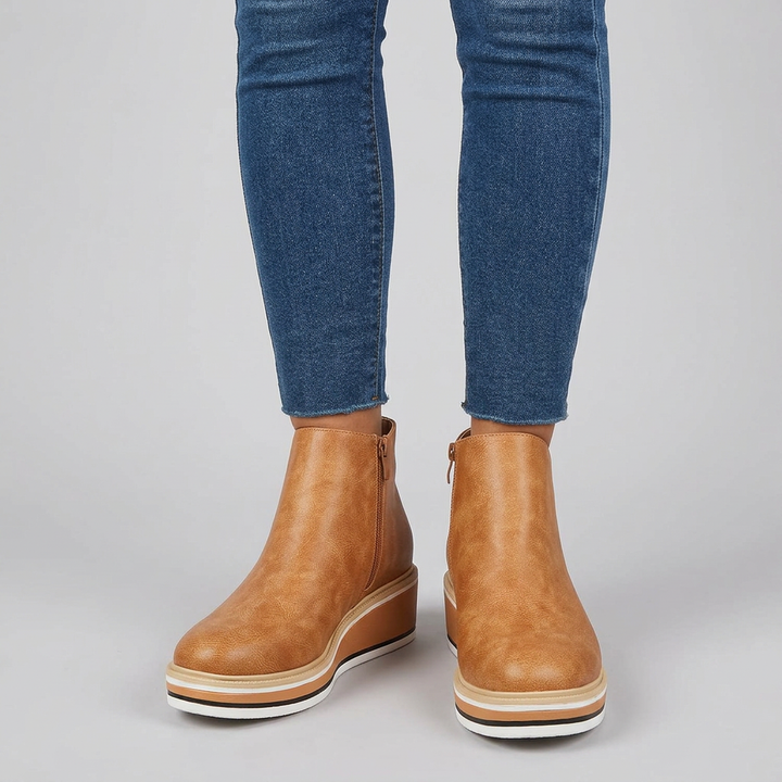 Sable boots light brown