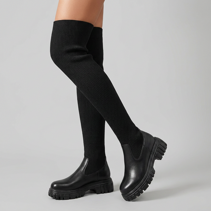 Evelyn boots black side