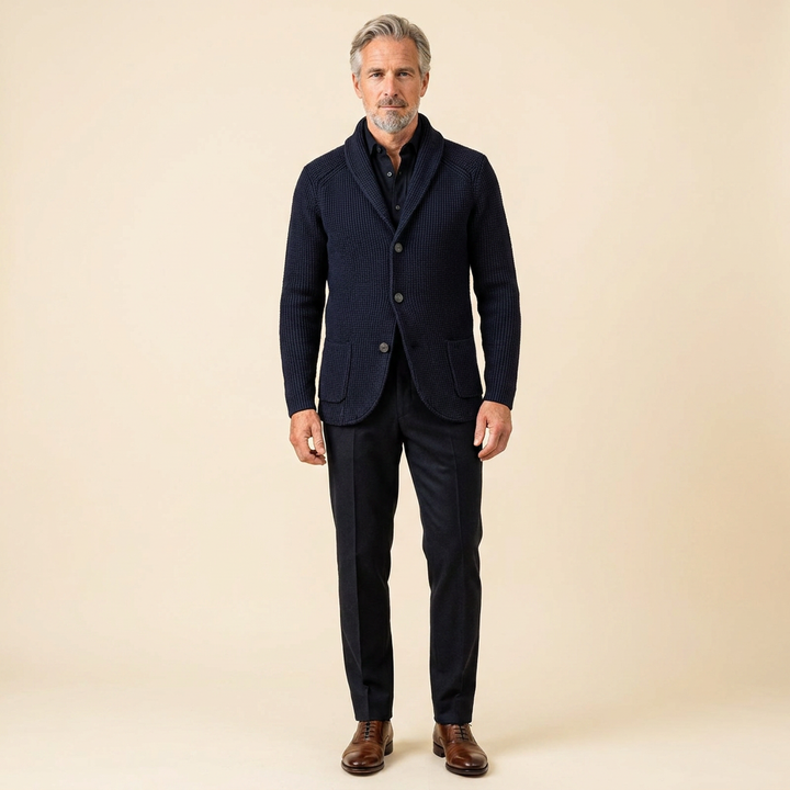 Cardigan navy front