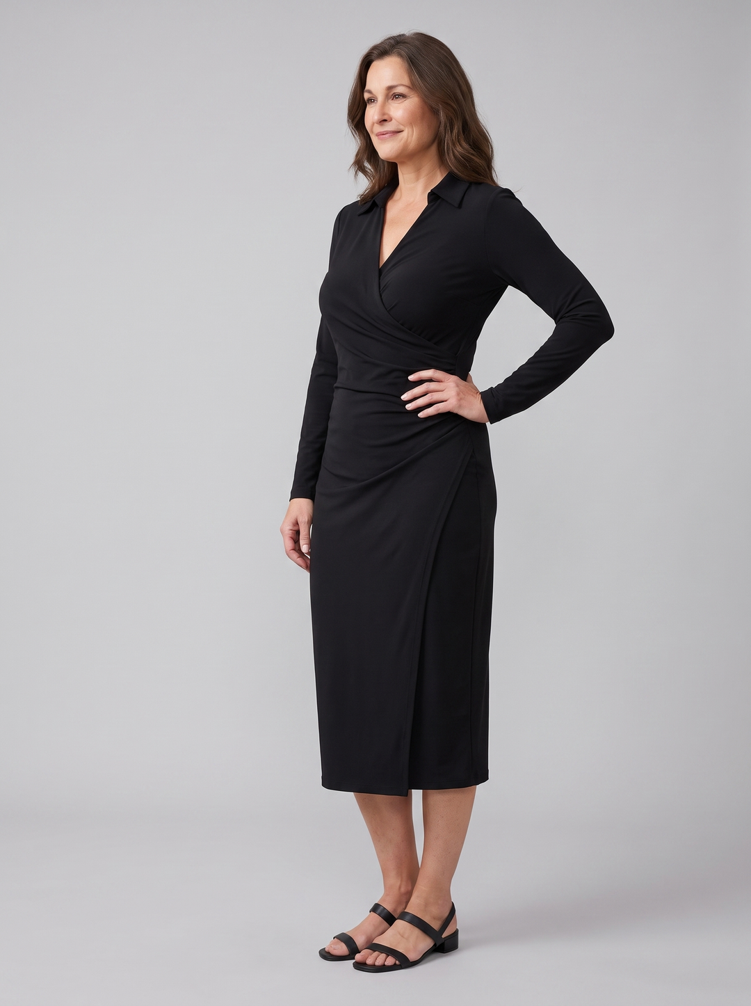 Isla burgundy wrap midi black on model